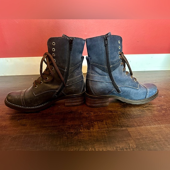 Taos Crave Ankle Boot size 7-7.5 - Picture 4 of 7